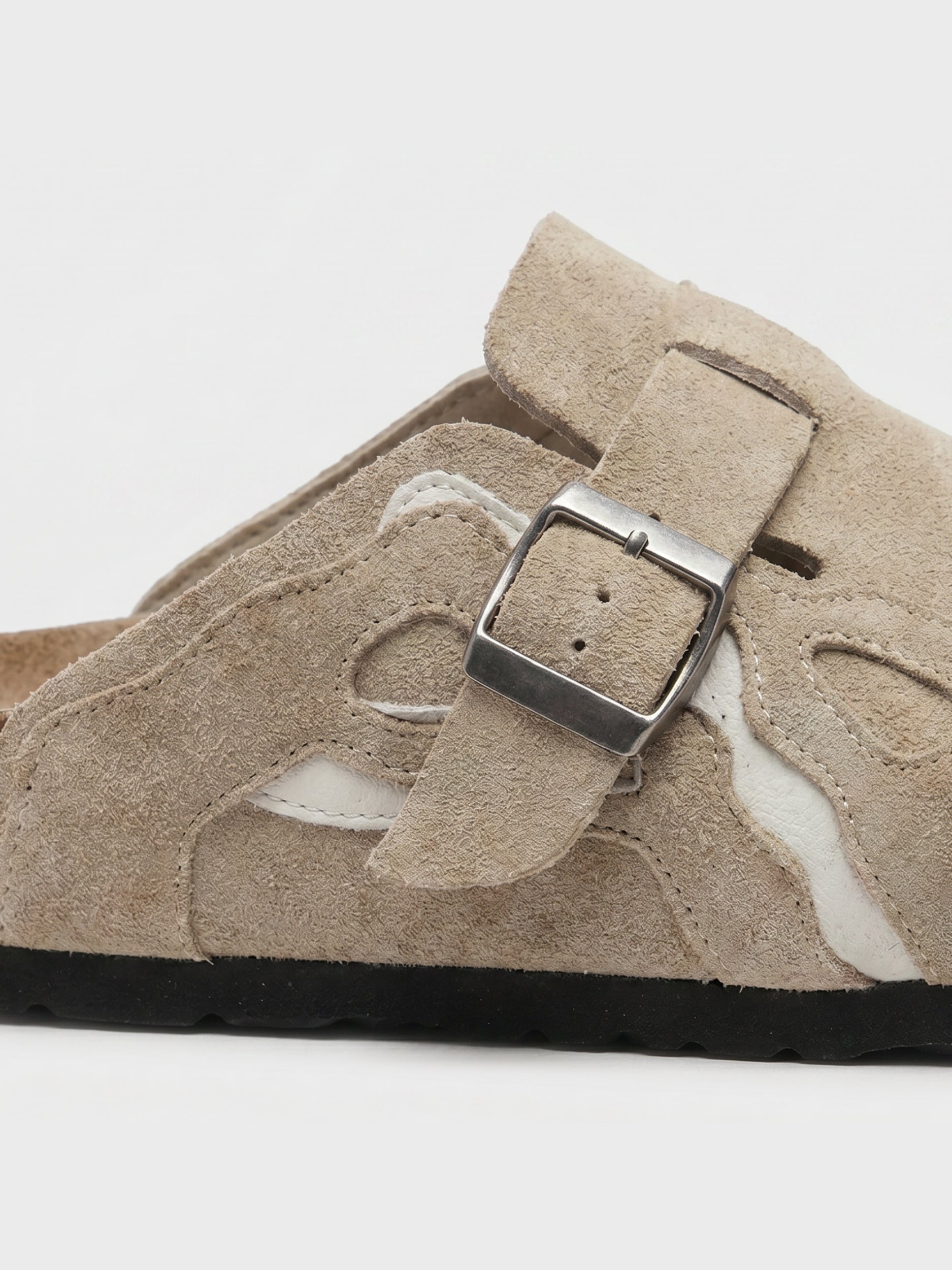 DCRB Wavey Clogs - Beige