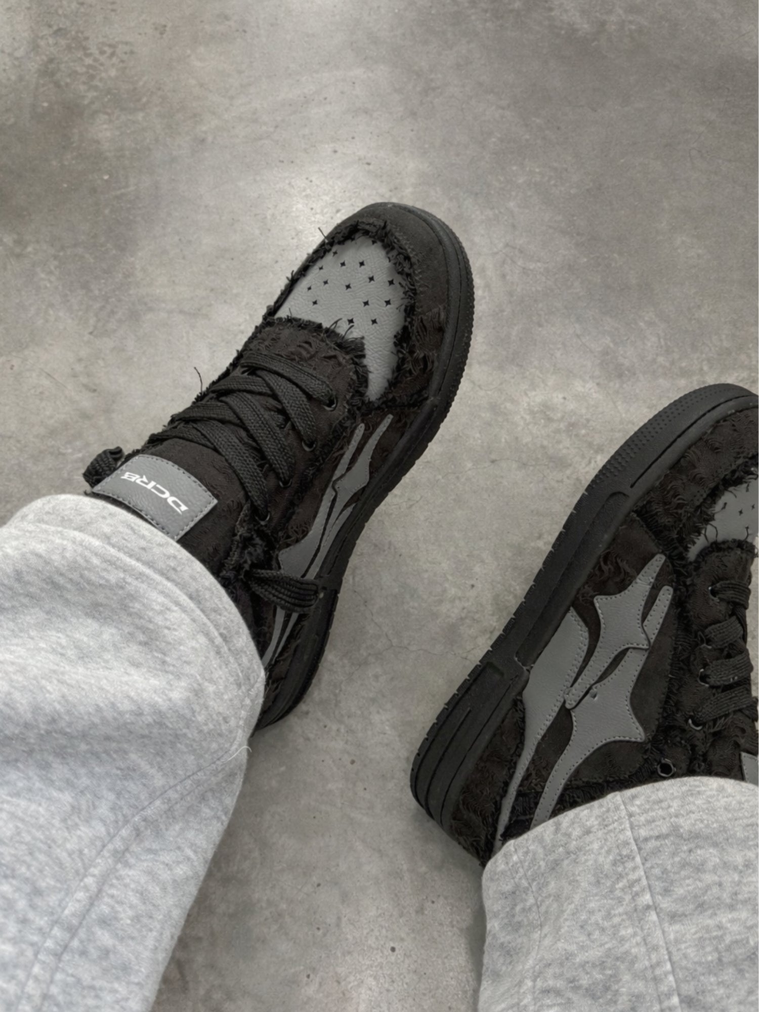 DCRB Broken Black Sneakers