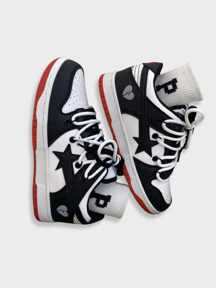 Dunks universitaires noirs