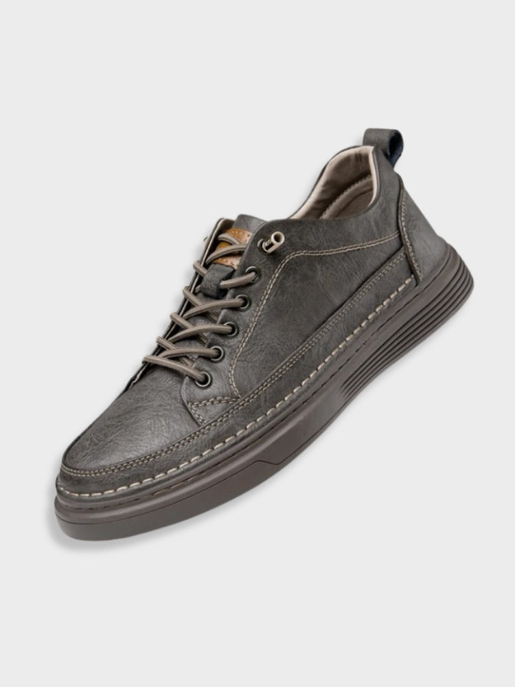 Chaussures d'affaires sportives