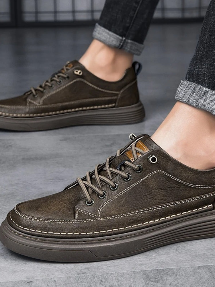 Chaussures d'affaires sportives