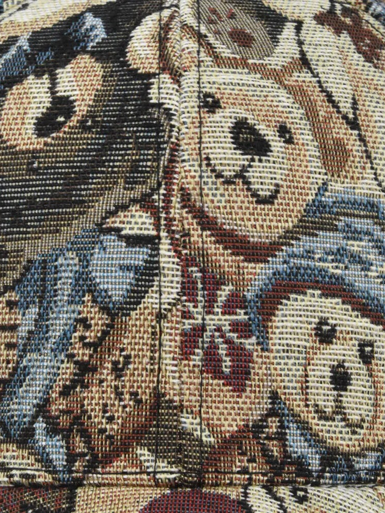 Casquette en peluche