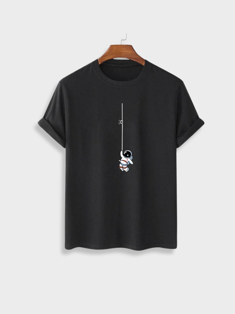 Coupez le t-shirt de l'astronaute